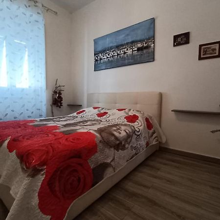 Piccione Marittimo Appartamento Vicinanze Mare Livorno Exteriér fotografie